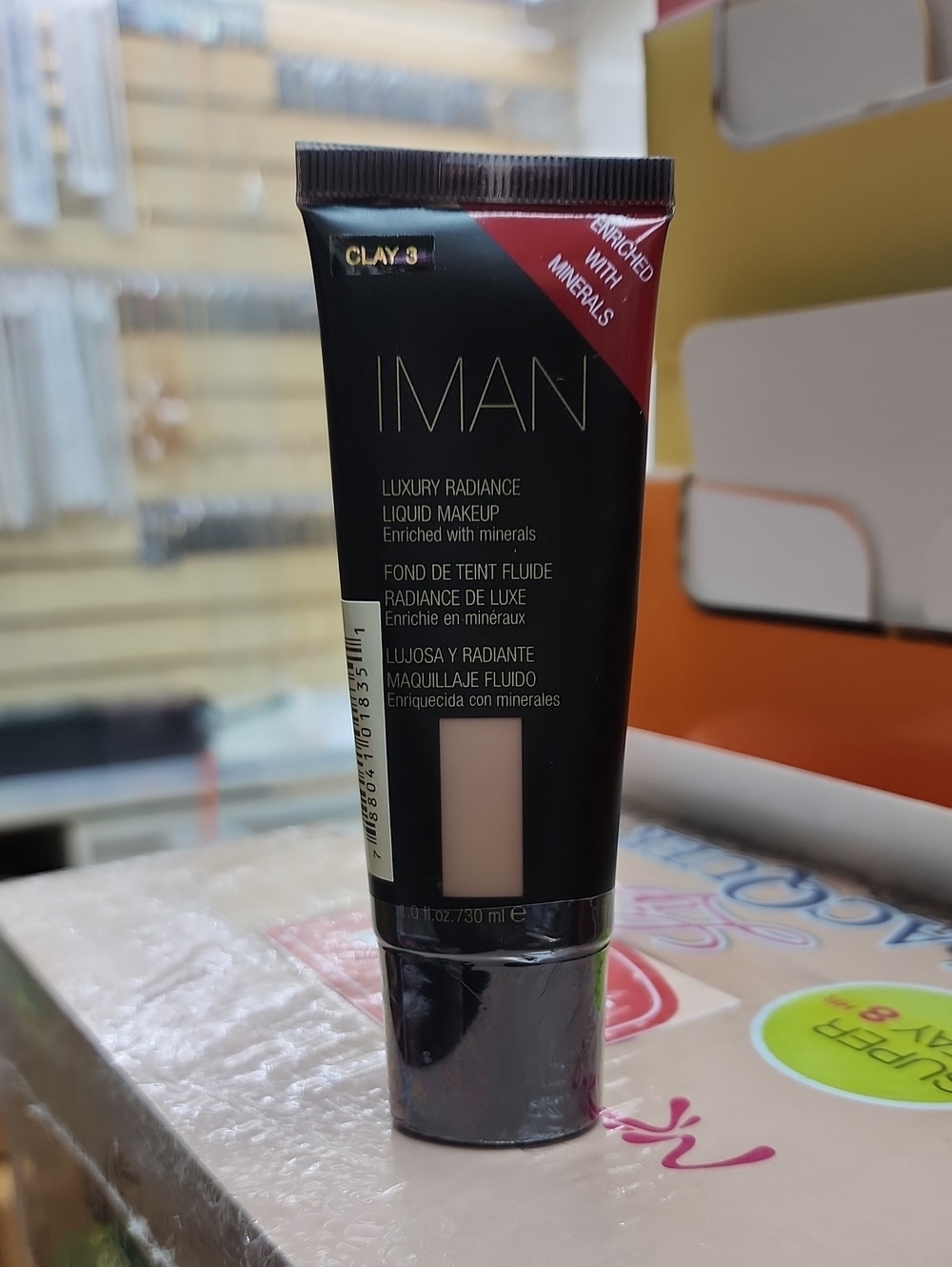 IMAN Luxury Radiance Liquid Makeup - Clay 3  New